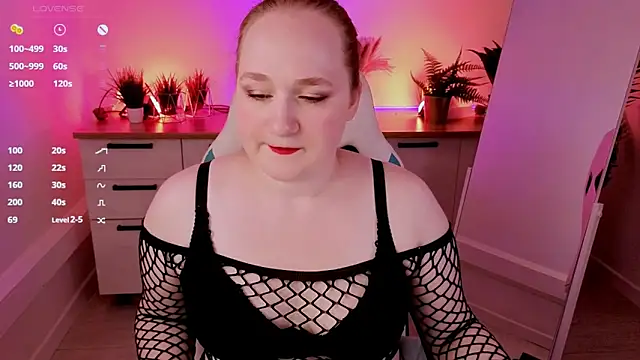 Snapshot of Kitty_Rest_ chatting on 09-10-25, 03:34 Kitty Rest online show from 09-10-25, 03:34