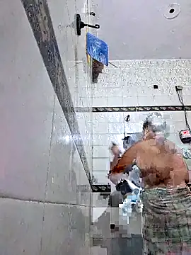 Snapshot of chiikuloveu chatting on 09-11-25, 02:55 chiikuloveu online show from 09-11-25, 02:55