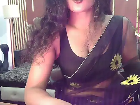 Snapshot of shaalu_sharma chatting on 10-13-25, 02:50 shaalu sharma online show from 10-13-25, 02:50