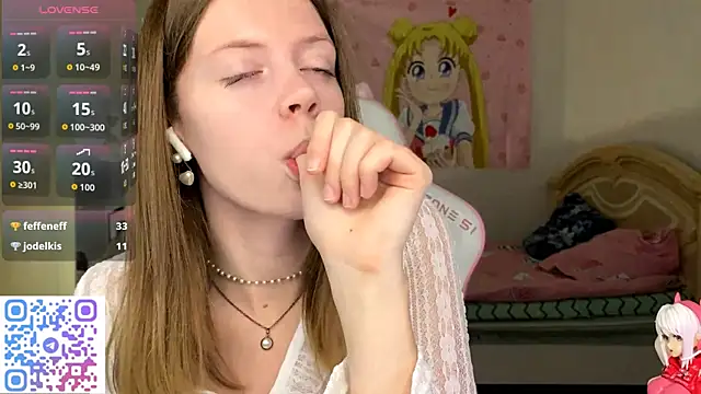 VibeQueenLucy online show from 11-03-25, 12:28