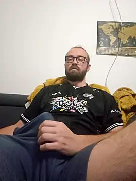 Loopertz online show from 09-29-25, 05:01