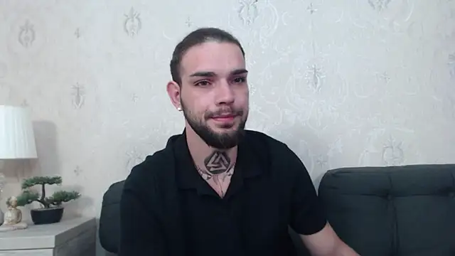 DanyelCarter online show from 10-06-25, 06:16