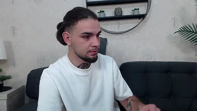 DanyelCarter online show from 10-13-25, 06:41