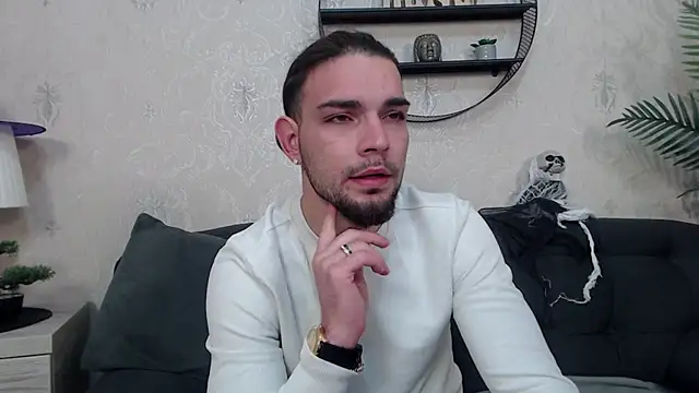 DanyelCarter online show from 10-17-25, 05:48