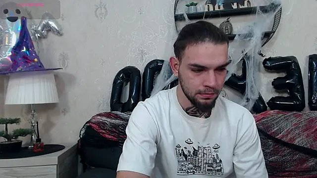 DanyelCarter online show from 10-22-25, 06:40