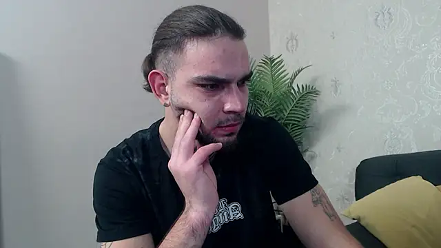 DanyelCarter online show from 11-05-25, 06:41