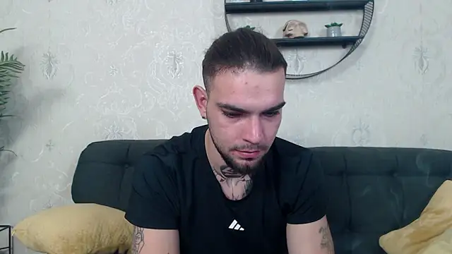 DanyelCarter online show from 11-06-25, 07:04