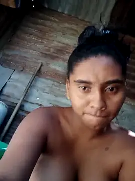 Lucy-Ferr online show from 10-13-25, 07:03