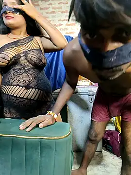 sexy-couple77 online show from 10-17-25, 03:47