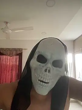 Camilo210520 online show from 10-16-25, 09:16