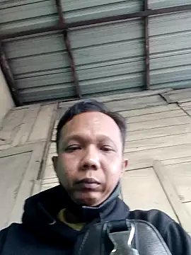 Arya85 online show from 09-24-25, 12:03