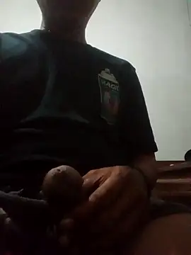 Arya85 online show from 12-15-25, 01:15