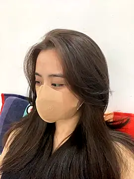 Mochi21 online show from 10-27-25, 03:43