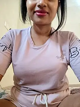 Snapshot of jiya1248 chatting on 11-09-25, 01:04 jiya1248 online show from 11-09-25, 01:04