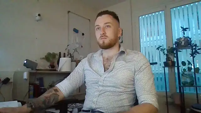 Keviios online show from 10-25-25, 06:32