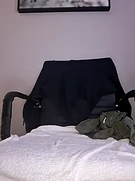 CinnaCakesss online show from 01-16-26, 05:39