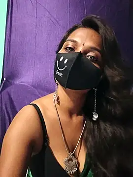 Snapshot of cutie_pei002 chatting on 10-25-25, 04:57 cutie pei002 online show from 10-25-25, 04:57