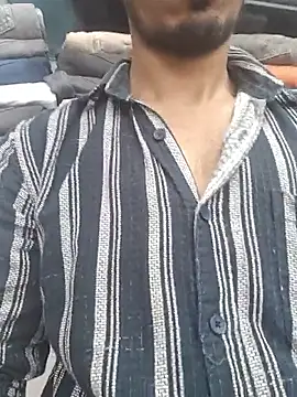 Snapshot of harry246809 chatting on 01-16-26, 04:49 harry246809 online show from 01-16-26, 04:49