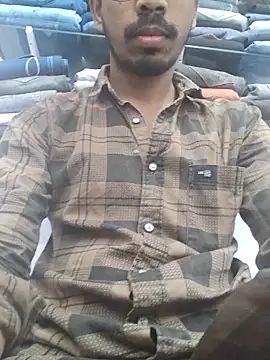 Snapshot of harry246809 chatting on 01-18-26, 04:38 harry246809 online show from 01-18-26, 04:38