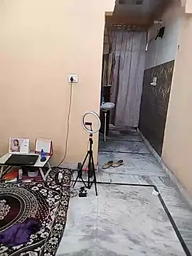 Snapshot of meenu_bhabhi547 chatting on 03-07-26, 03:47 meenu bhabhi547 online show from 03-07-26, 03:47