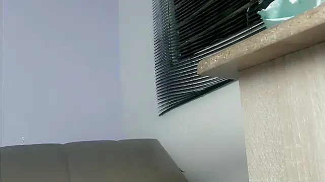 mishel hott online show from 11-07-25, 08:31