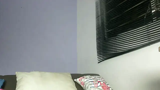 mishel hott online show from 11-08-25, 08:51