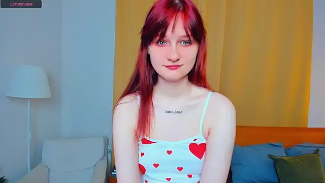 KatyKufel online show from 10-26-25, 07:42