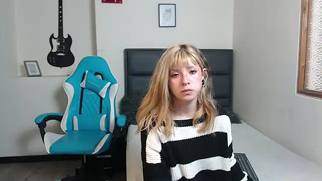 Amnesia  online show from 10-15-25, 05:57