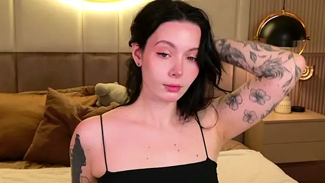 Snapshot of Goldy_Stark chatting on 10-09-25, 09:02 Goldy Stark online show from 10-09-25, 09:02