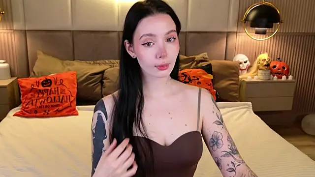 Snapshot of Goldy_Stark chatting on 11-03-25, 08:32 Goldy Stark online show from 11-03-25, 08:32