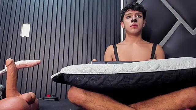 maximiliano jam online show from 10-08-25, 05:05