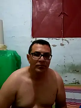 voyerista50 online show from 09-25-25, 05:33