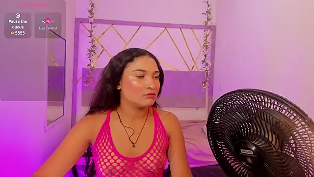 BellaSky4 online show from 12-15-25, 02:16