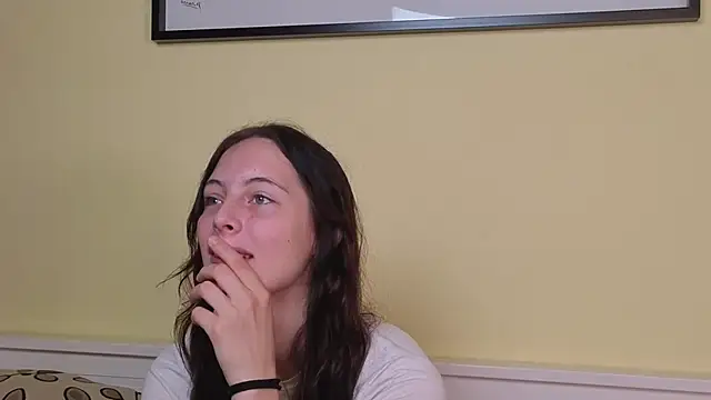 VernaWylie online show from 09-19-25, 07:21