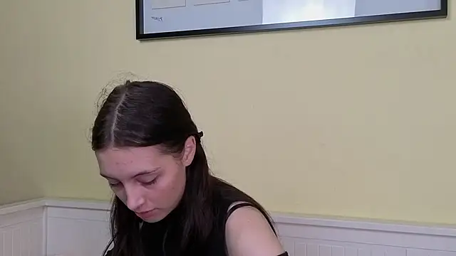 VernaWylie online show from 09-25-25, 08:18