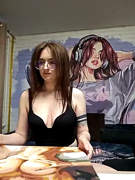 SophiaHarris online show from 09-28-25, 12:32