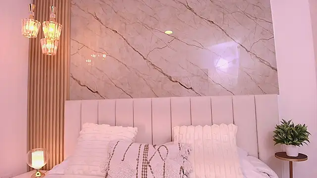 Snapshot of GraceMontgomery chatting on 10-08-25, 01:09 GraceMontgomery online show from 10-08-25, 01:09