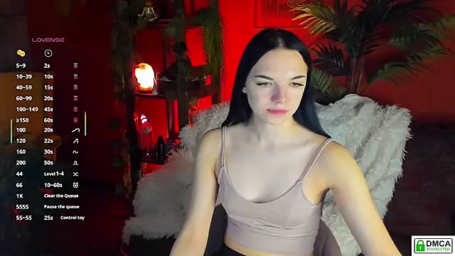 Hey Caroline online show from 10-04-25, 04:16