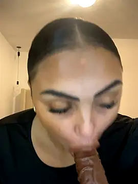 Scarlett-xox online show from 10-06-25, 11:24