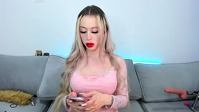 Sweet Soffi online show from 11-04-25, 02:54