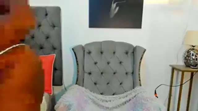 nahiroby ebony online show from 10-16-25, 07:04