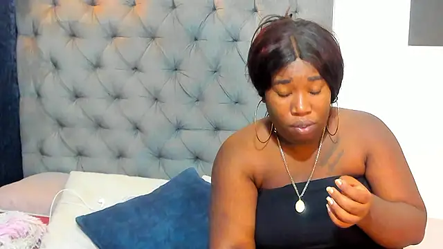 nahiroby ebony online show from 02-21-26, 04:08