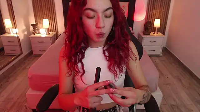 Red kytty6 online show from 10-03-25, 09:01