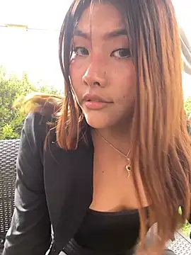 Jasmin Pink online show from 10-09-25, 01:53