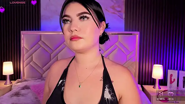 MiaaFarrel online show from 04-07-26, 07:03