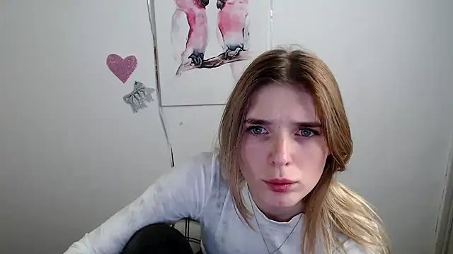 JuiceLips   online show from 01-13-26, 02:55