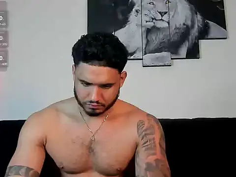 Austin torres  online show from 09-24-25, 02:59