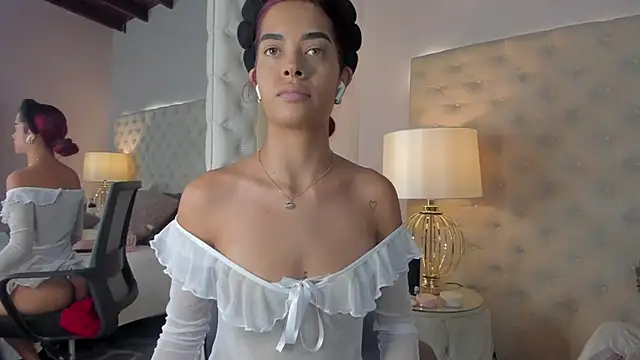 AlannaBlakes online show from 11-04-25, 02:54