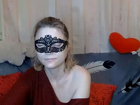 Miss Nona online show from 11-17-25, 06:46