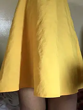 Snapshot of NeoleeLkr chatting on 12-20-25, 10:11 NeoleeLkr online show from 12-20-25, 10:11